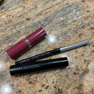 ✨ CLINIQUE 3 ITEM BUNDLE ✨